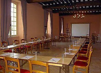 Château de Marechal de Saxe Yerres 4*,