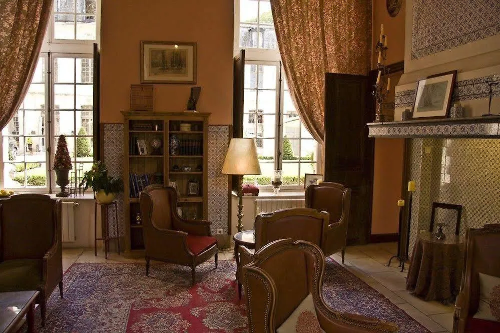 Château de Marechal de Saxe Yerres 4*,