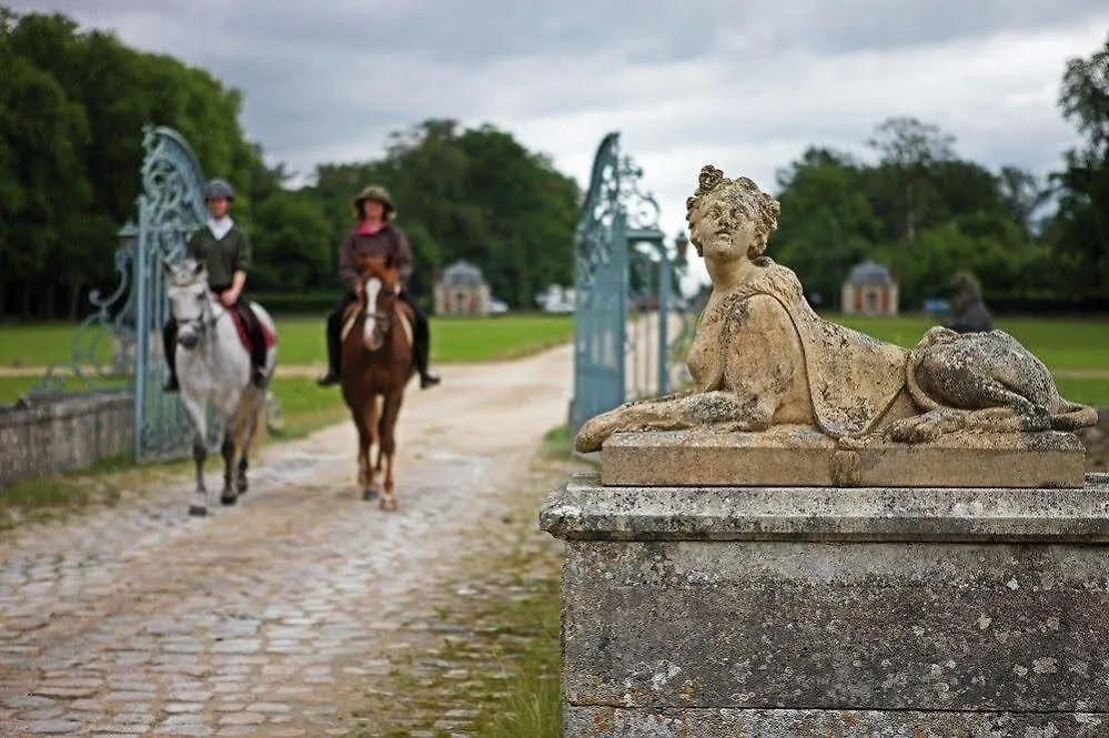 Château de Marechal de Saxe Yerres Hotel